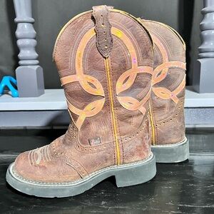 5.5 B Justin Gypsy Boots
